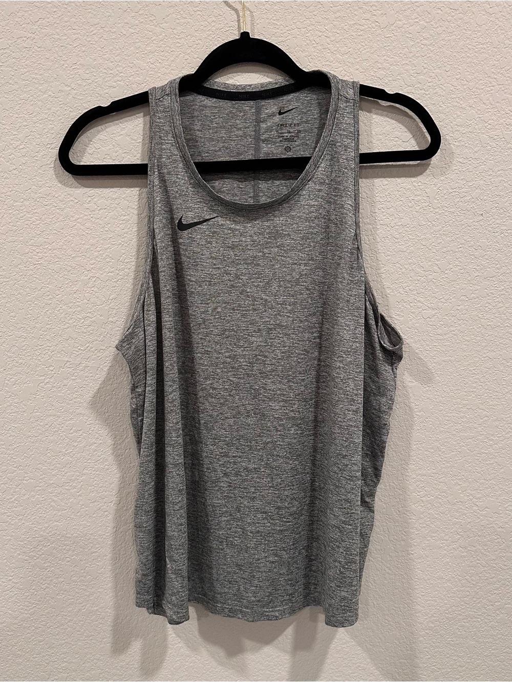 Nike Women's Heather Grey Athletic Tank Top